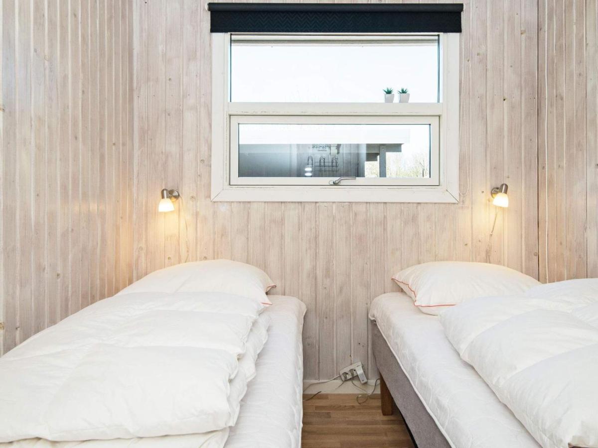 4 Person Holiday Home In Hemmet Extérieur photo