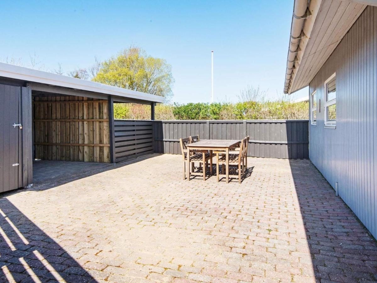 4 Person Holiday Home In Hemmet Extérieur photo