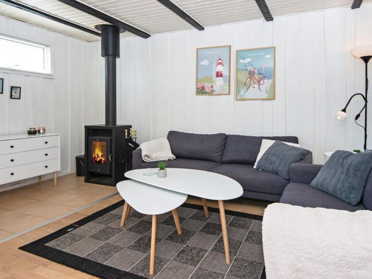 4 Person Holiday Home In Hemmet Extérieur photo